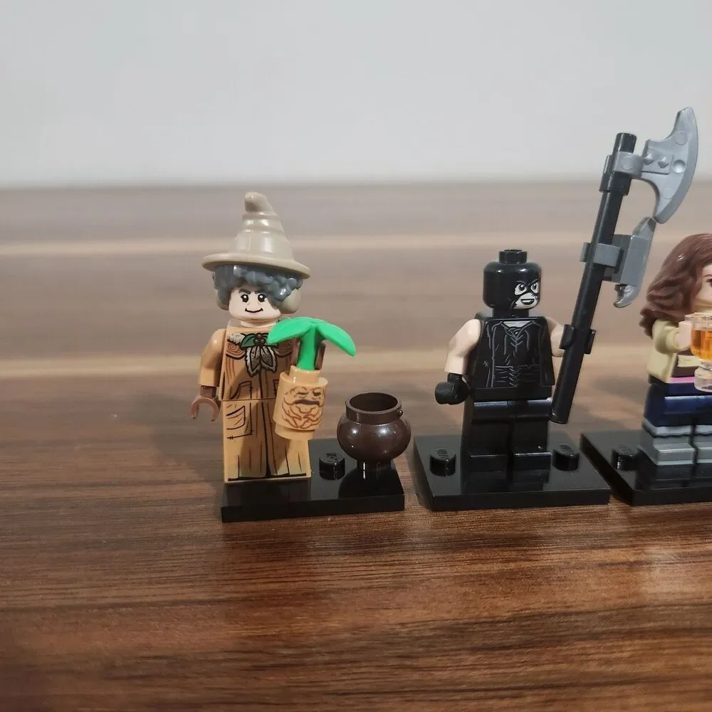 Lego Harry Potter Series 2 Minifigure Set 71028 Incomplete Lot of 8